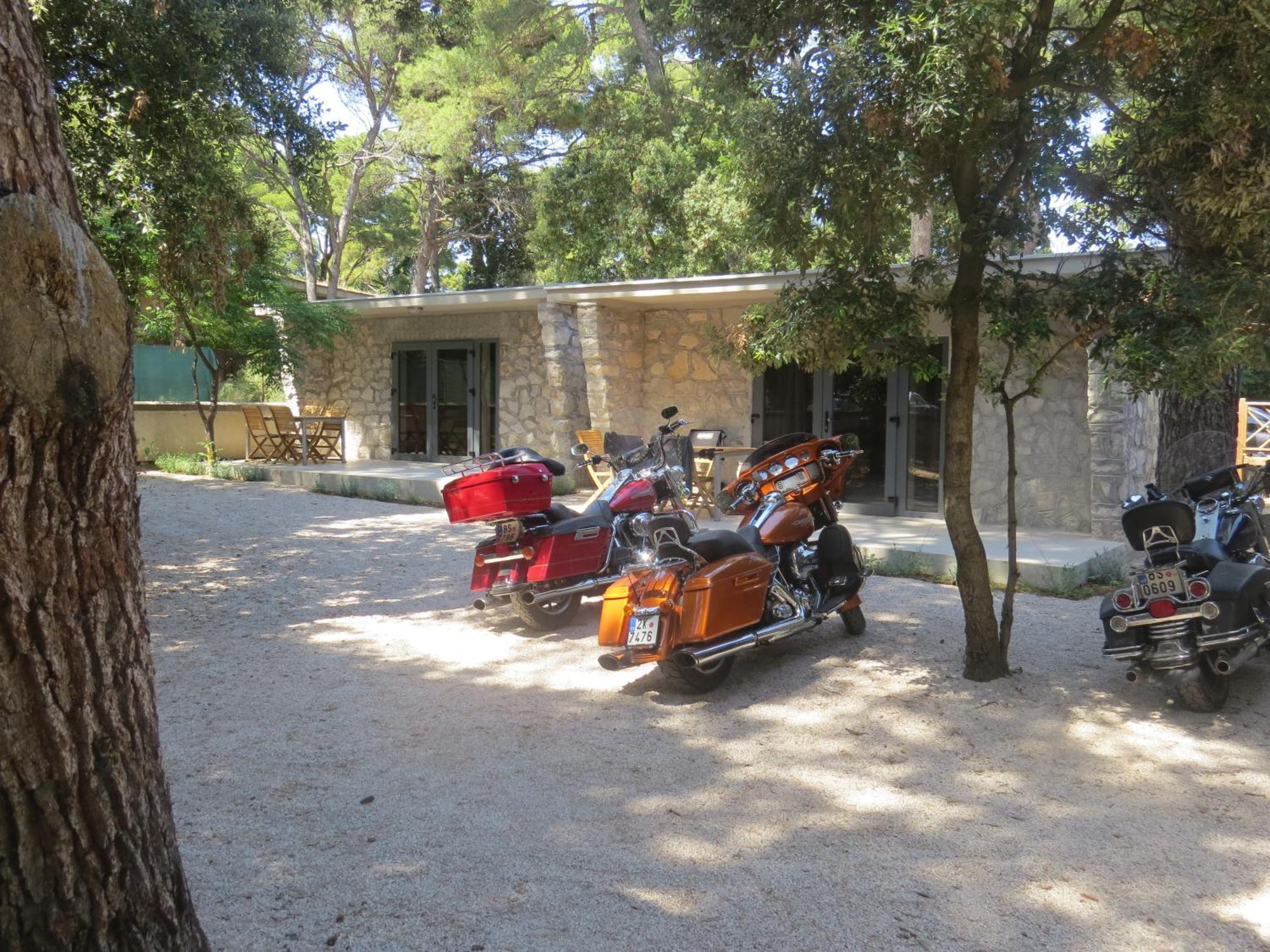 Camping Mia Bungalow & Mobile Home Biograd Na Moru Exterior photo