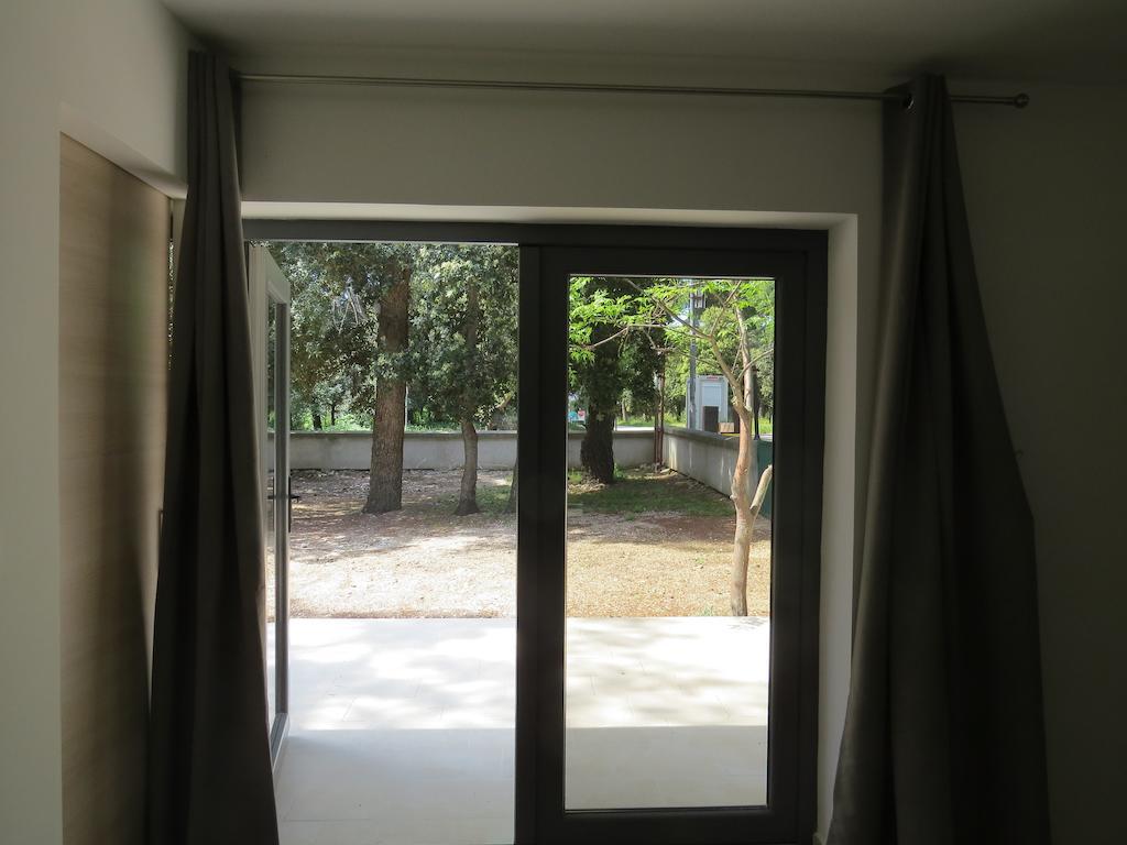 Camping Mia Bungalow & Mobile Home Biograd Na Moru Room photo